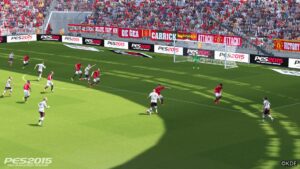 PES 2015 Gameplay Screenshot